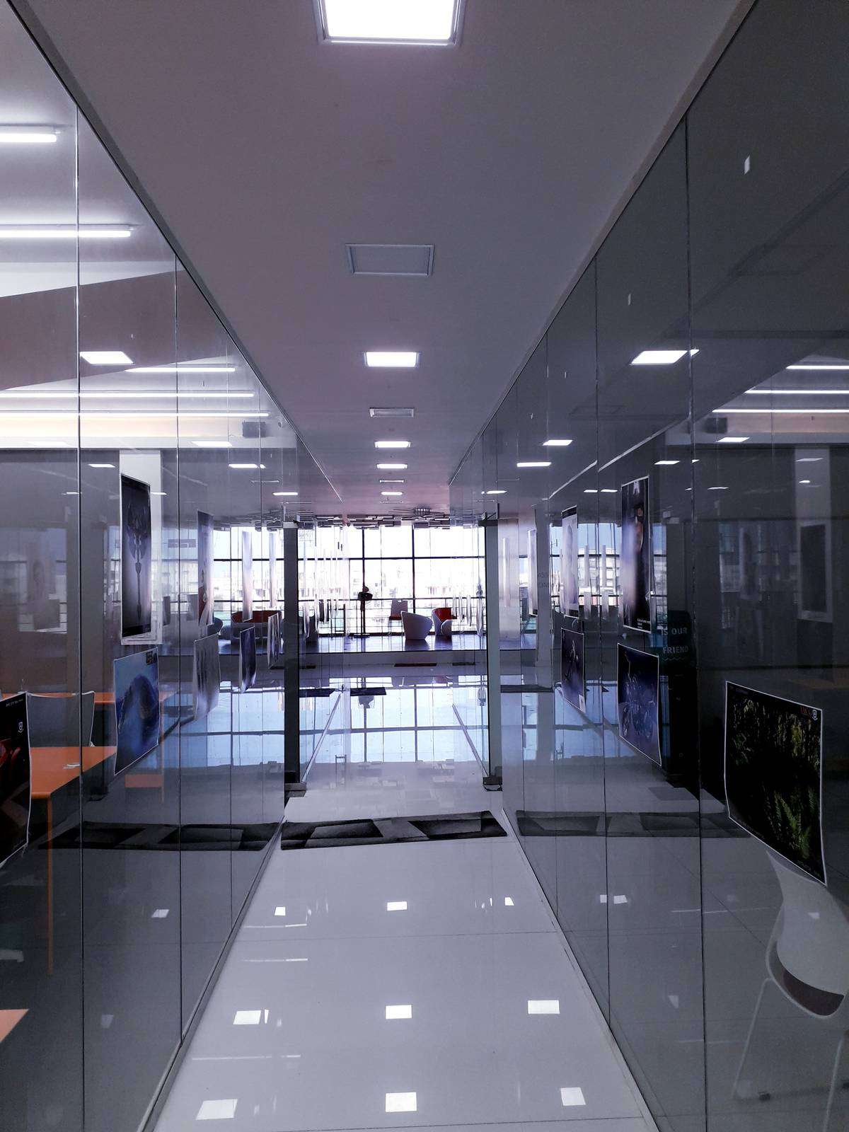 IACG Multimedia College Infrastructure Office Space